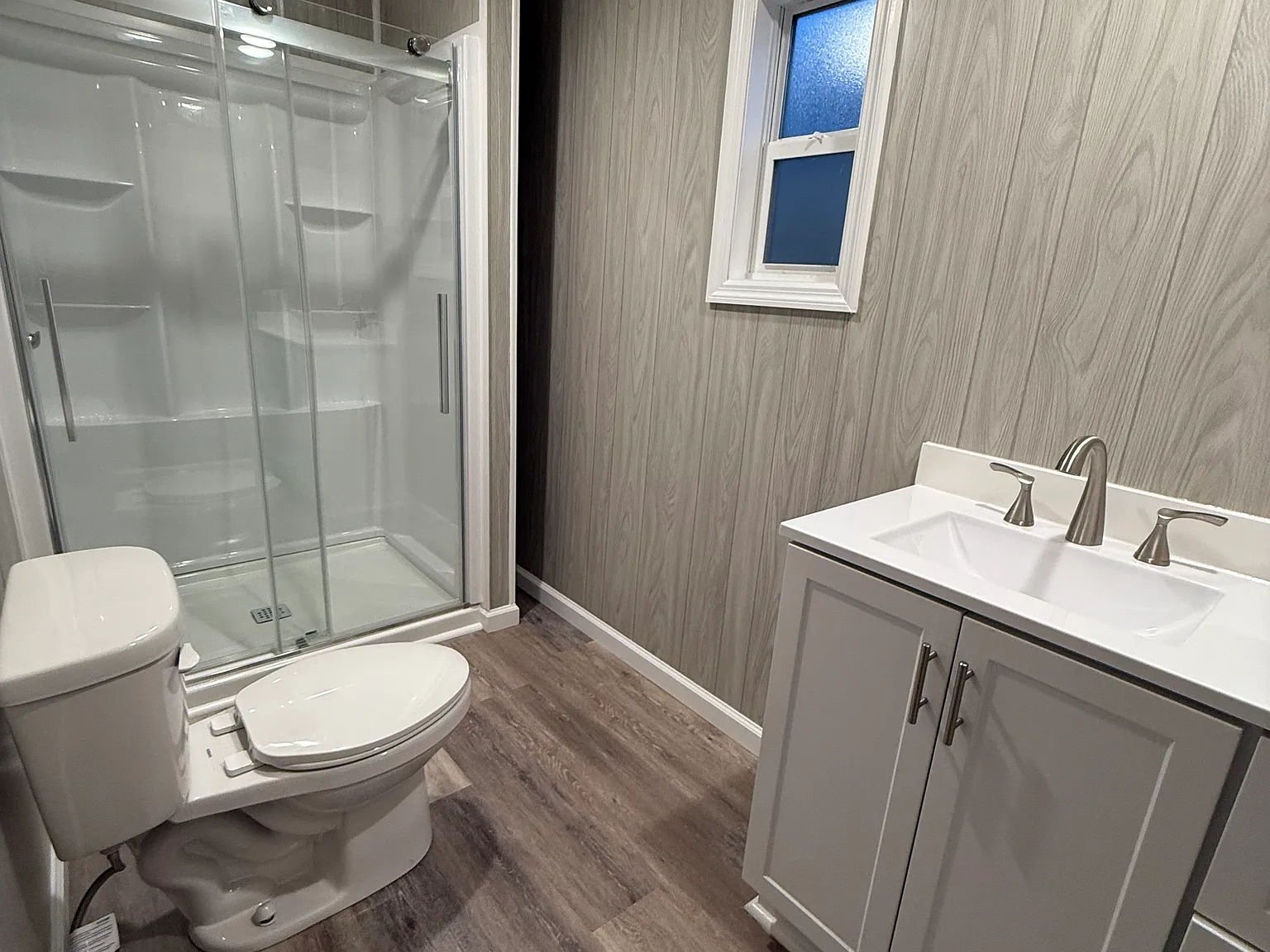 1 bed, 700 sqft, $1,200 — Photo 2