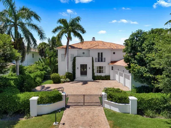 119 Paloma Dr, Coral Gables, FL 33143