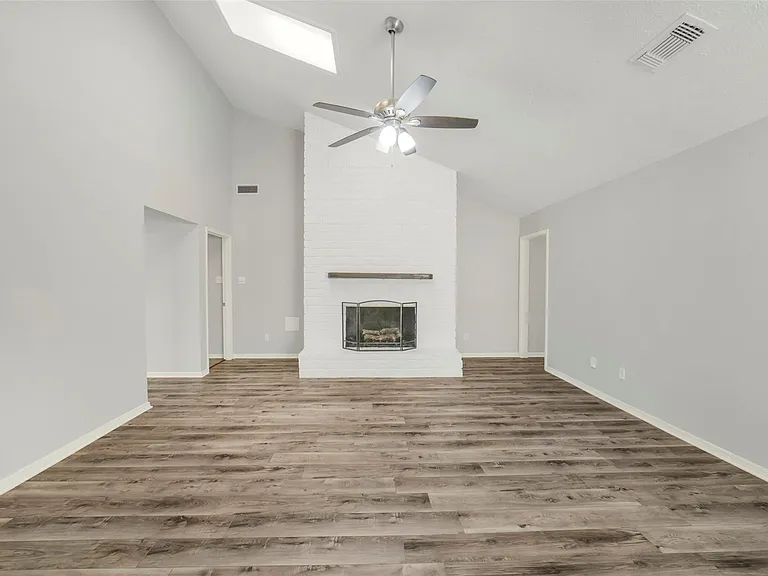 21323 Park Bluff Dr — Photo 28