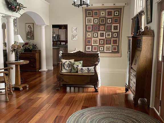 3rd image of 4308 River Rd