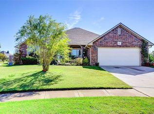 200 Marbel Dr, Norman, OK 73069