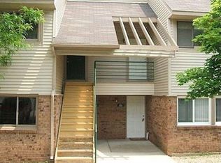 2916 Davison Ave, Auburn Hills, MI 48326