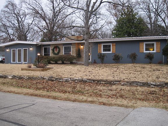 2nd image of 15 Pine Ln