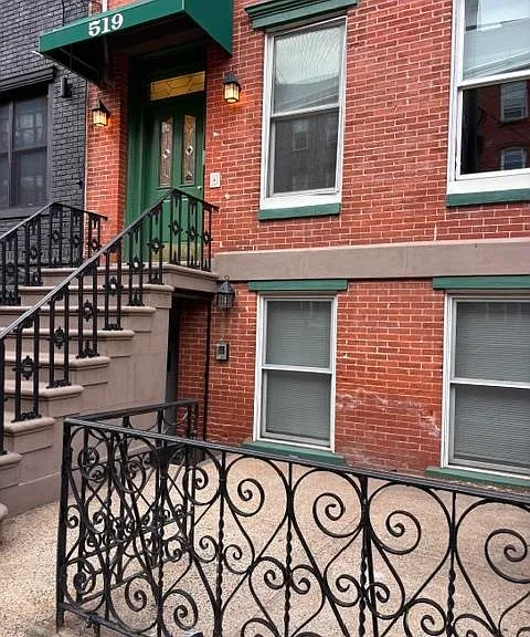 519 Park Ave #B — Photo 13