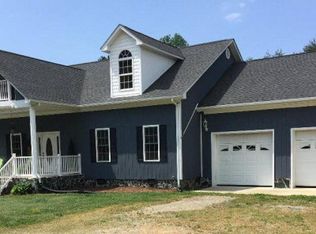 1157 Murphy Grove Rd, Halifax, VA 24558