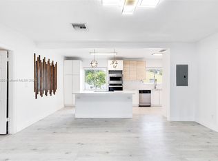 10070 NW 2nd Ave, Miami, FL 33150