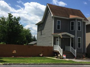 213 E 12th St, Tyrone, PA 16686