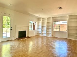 111 Walter Hays Dr, Palo Alto, CA 94303