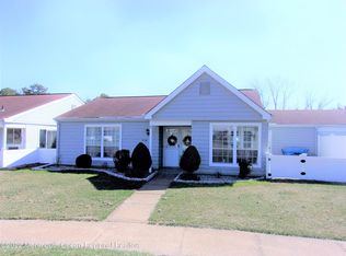 444 Heather Ct #B, Manchester Township, NJ 08759