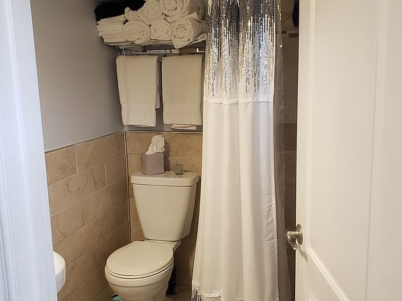 Bathrom with shower