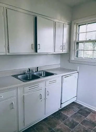 695 Saint Nick Dr — Photo 4