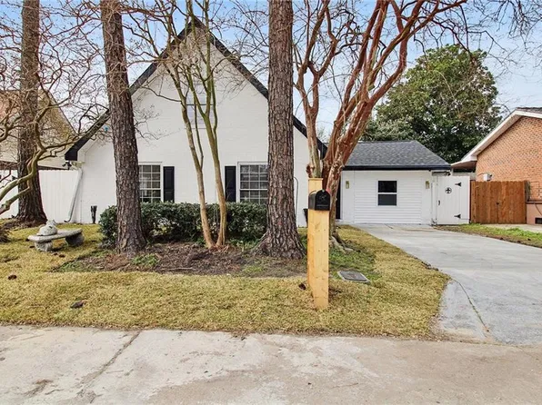 131 Jane Ln, Saint Rose, LA 70087