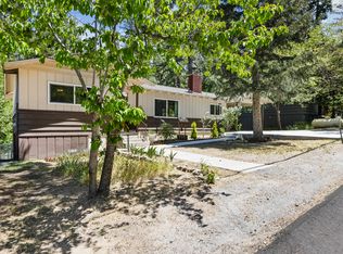 54700 S Circle Dr, Idyllwild, CA 92549