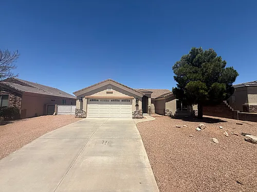 3374 Roma Rd Photo 1