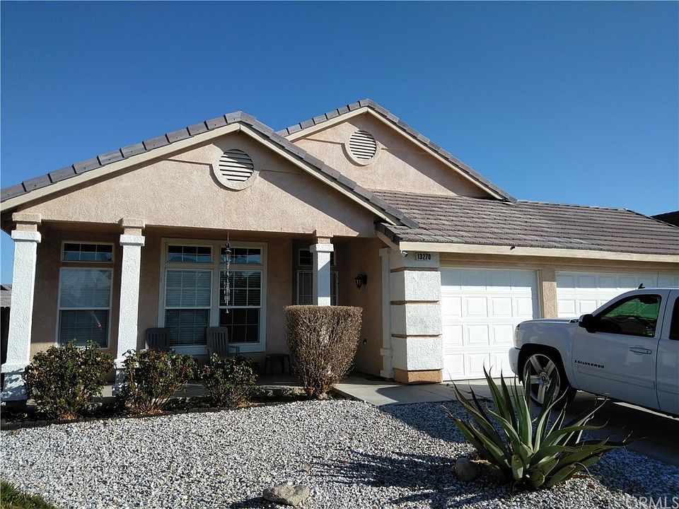 1st image of 13270 Via Robles Cir