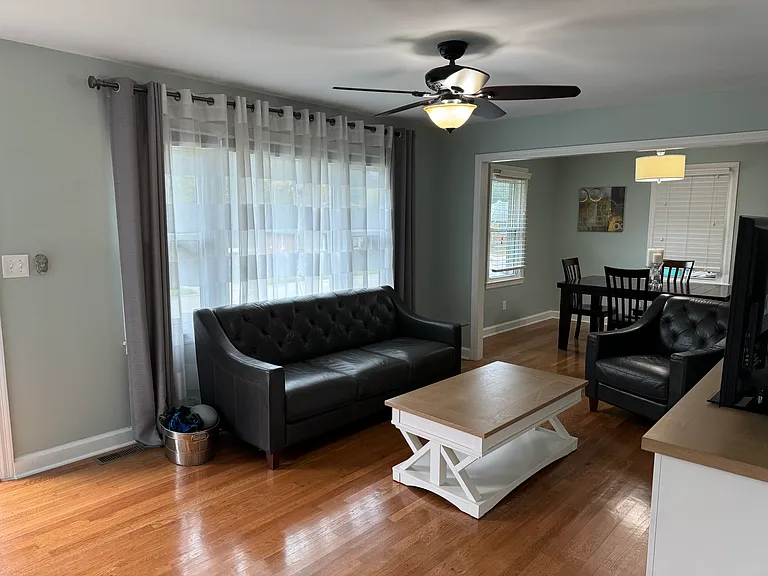 633 Green Acres Rd SE — Photo 7