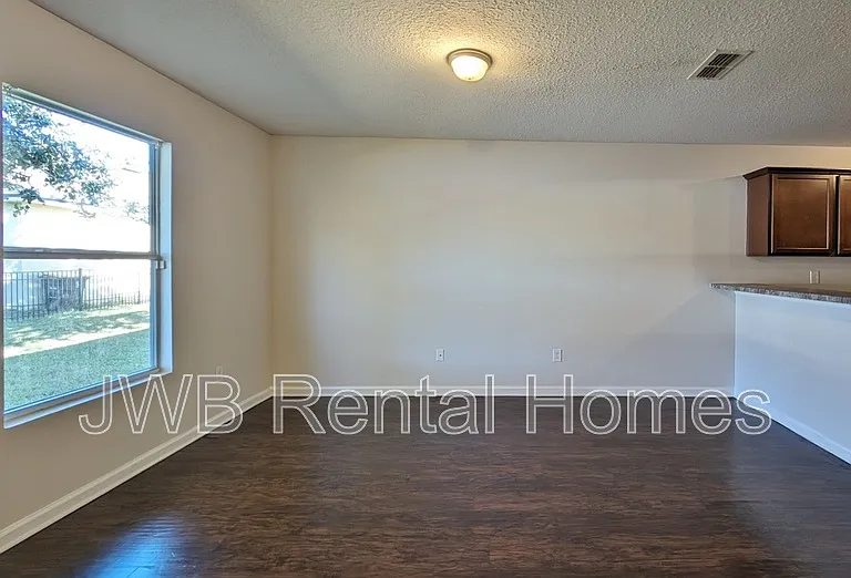 5512 Village Pond Cir — Photo 5