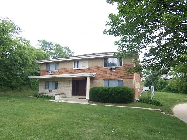 4200 S Vermont Ct