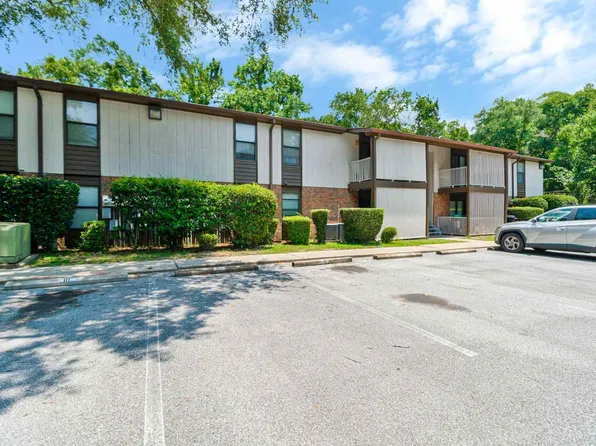 8370 Carl Dean St, Pensacola, FL 32514