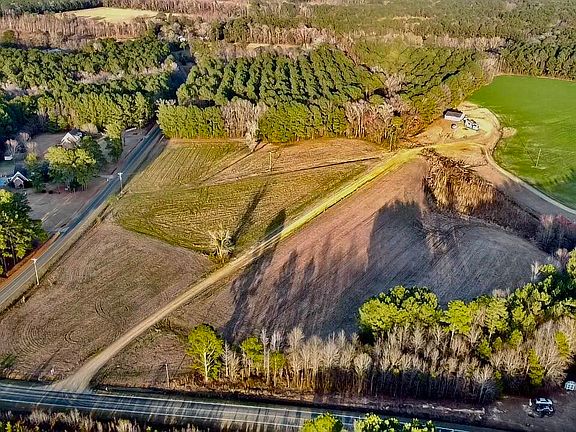 5th image of 3777 Elkton Road