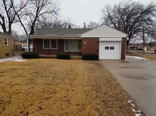 2233 McAdam St, Wichita, KS 67218