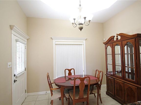 4th image of 2314 Isiah St