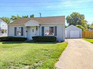 3012 N Wilson Dr, Peoria, IL 61604