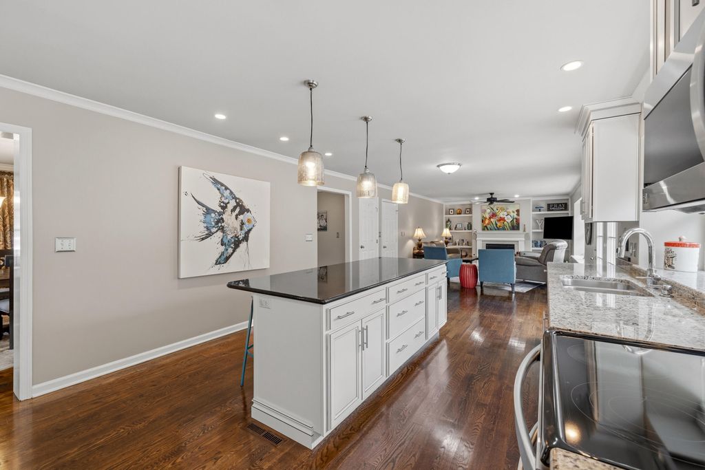 4300 Fieldspoint Pl, Lexington, KY - View 6