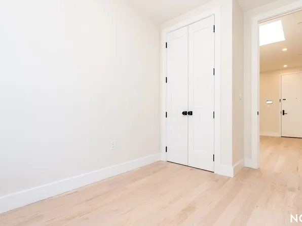 357 Flatbush Avenue image 10 of 14