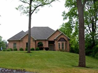 525 Kennard Rd, State College, PA 16801