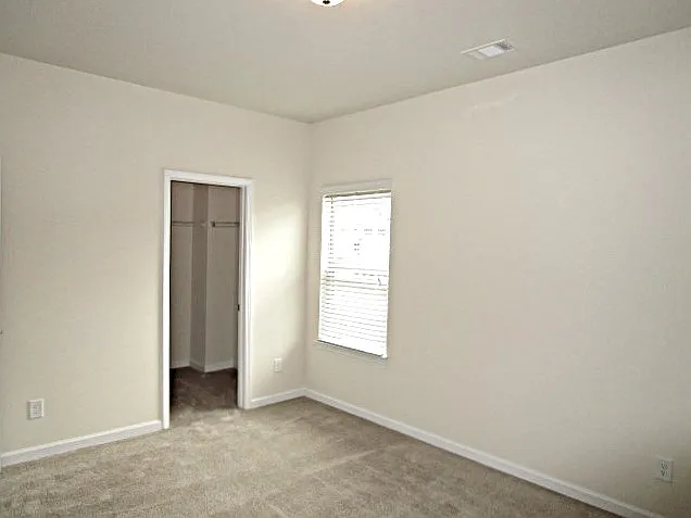 307 Victoria Heights Dr — Photo 16