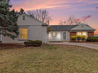35590 Hatherly Pl, Sterling Heights, MI 48310