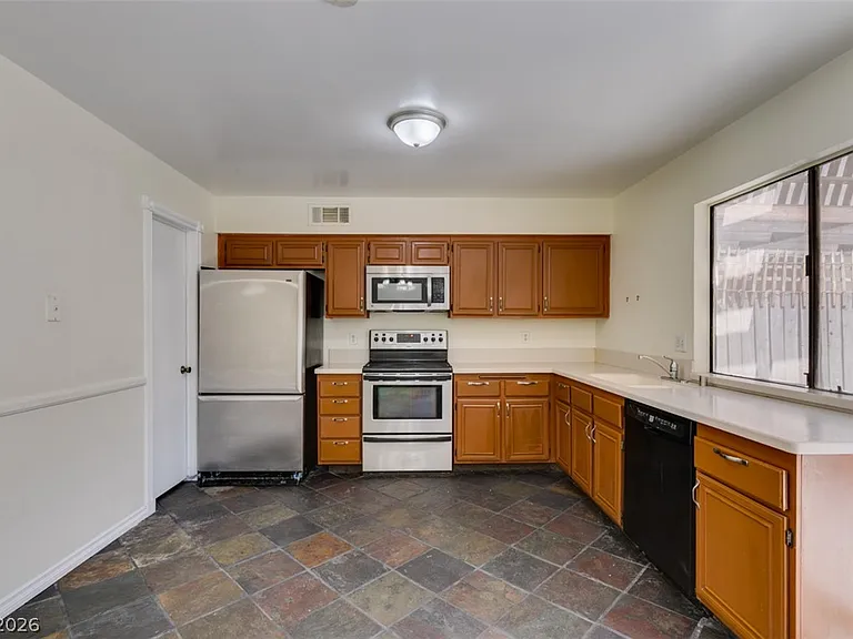 3318 China Dr — Photo 19
