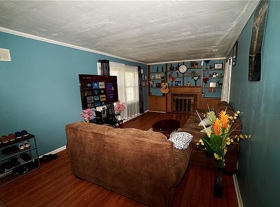 3rd image of 2706 Sw Trl