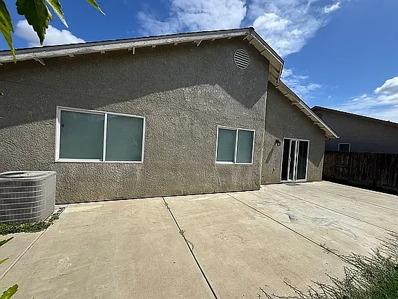 430 Vargus Ct — Photo 18
