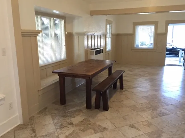 1835 Castillo St — Photo 3
