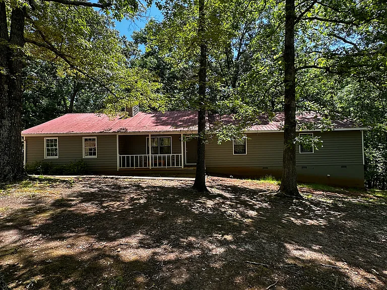51 Georgia Ave — Photo 1