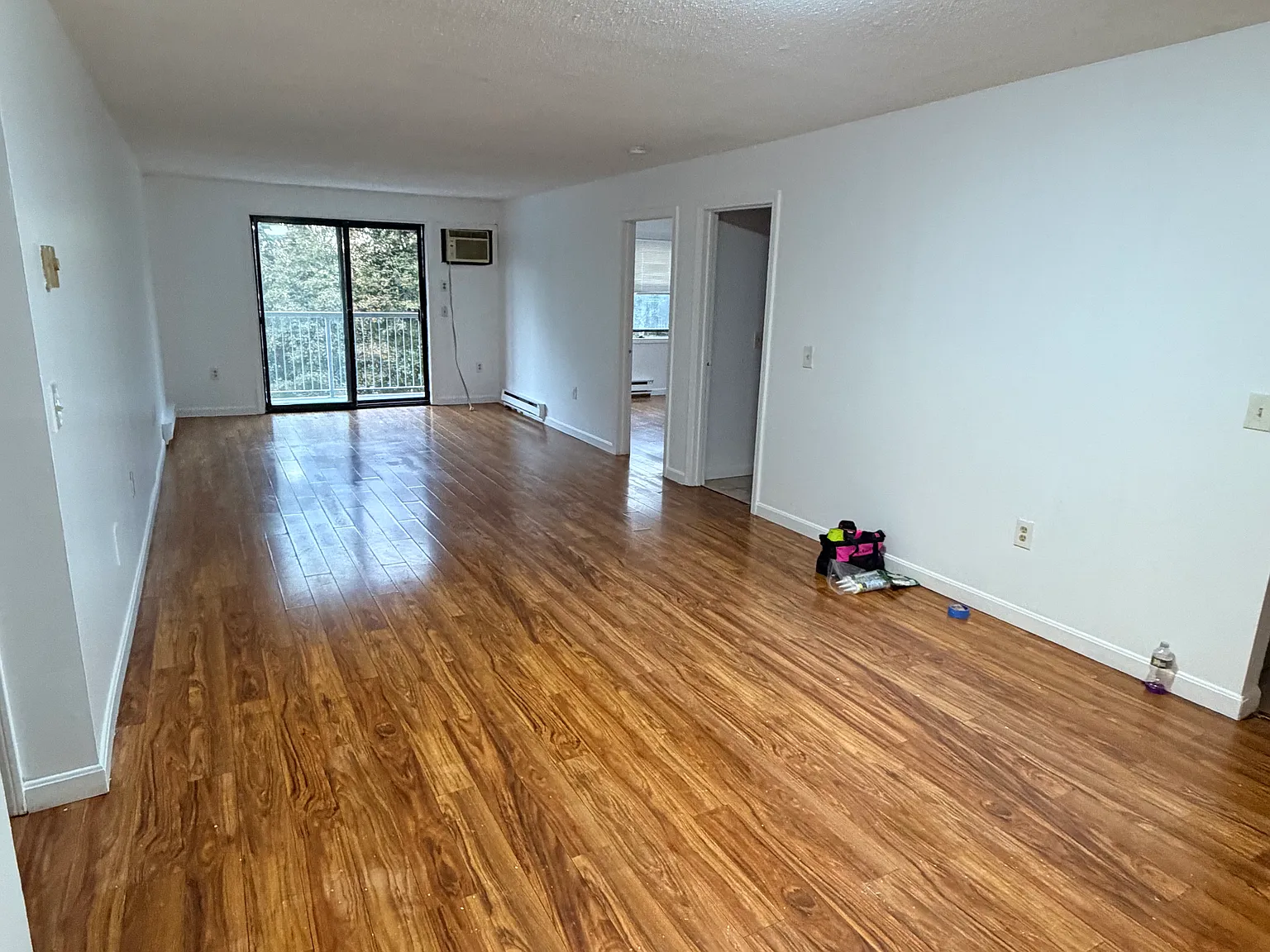 10 Wrentham Rd — Photo 2