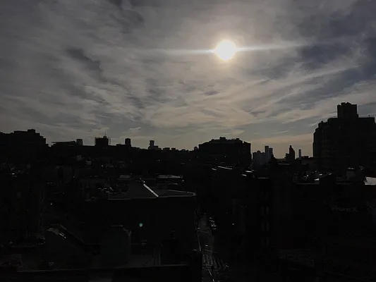 Rented by Compass | media 25