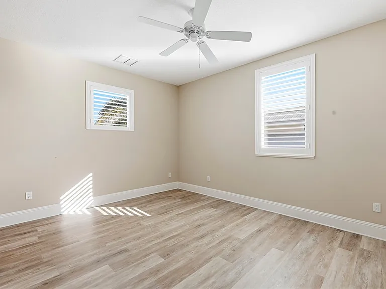 2030 Bridgepointe Cir #112 — Photo 20
