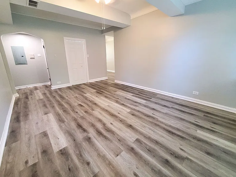 5724 N Mozart St #GARDEN — Photo 4