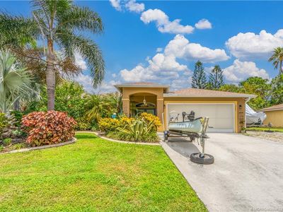 2243 SE Blossom Rd, Port Saint Lucie, FL, 34952