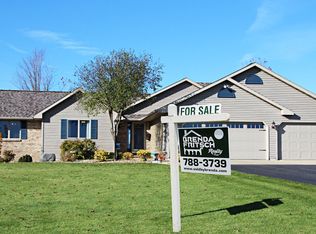 N4473 Sandstone Ct, Town of Center, WI 54913