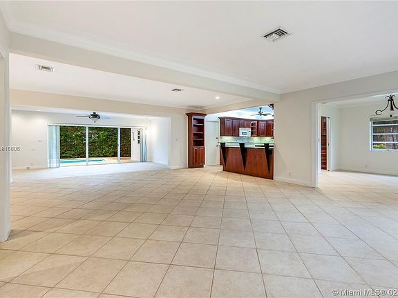 2nd image of 4700 San Amaro Dr