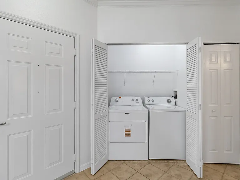 3599 Conroy Rd #1-915 — Photo 29