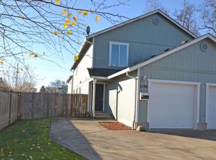 1196 Hood St NE, Salem, OR 97301
