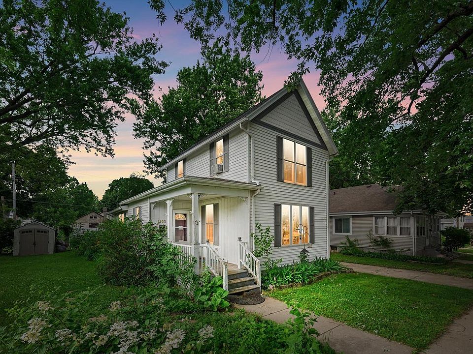 1st image of 1402 Mole AVENUE