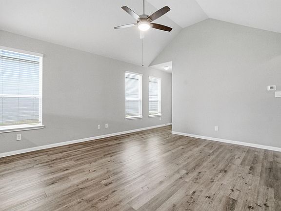 5th image of 2734 Williams Grove Ct