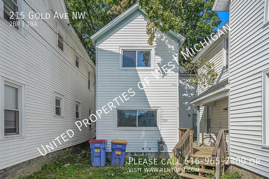 1st image of 215 Gold Ave NW
