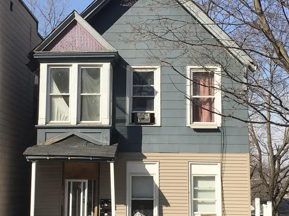 415 9th St, Troy, NY 12180